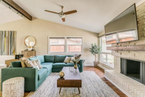 4BD-3BA Chic Timeless Elegance - 15 Mins to DT